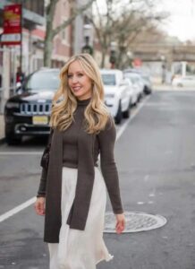 TURTLE NECK SWEATER 