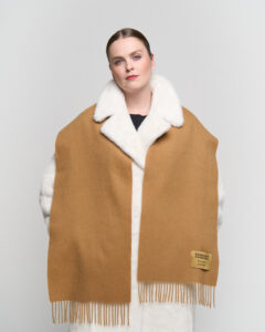 High-quality scarves for global customers